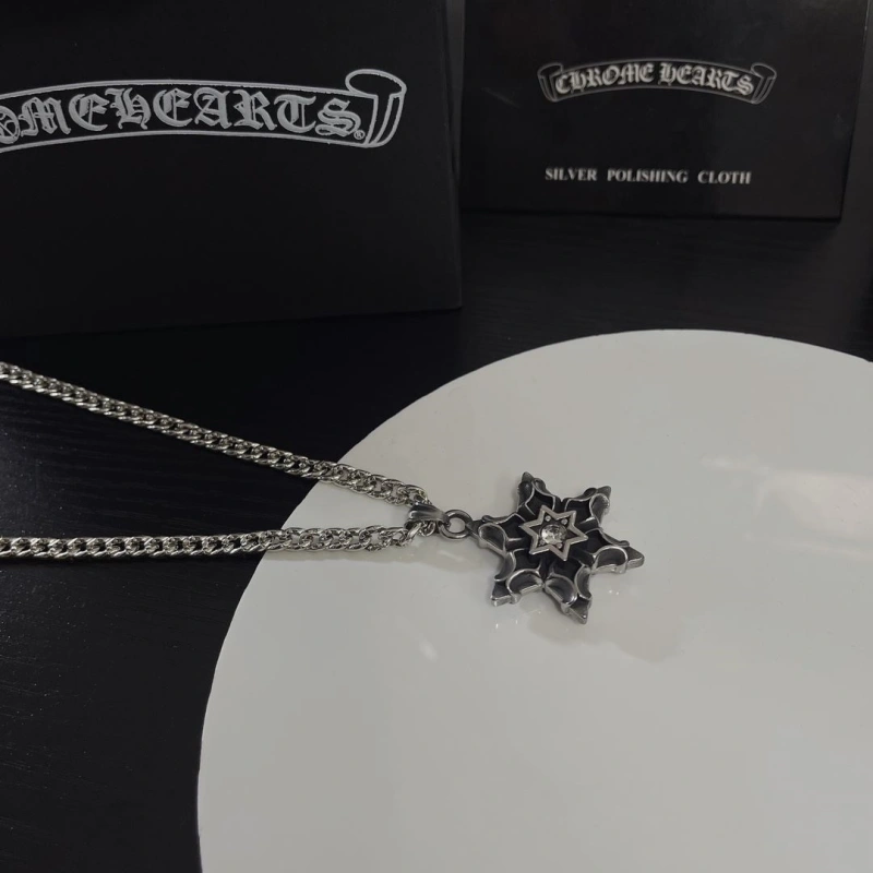 Soft Chrxmx Hxxrts Necklaces 298538