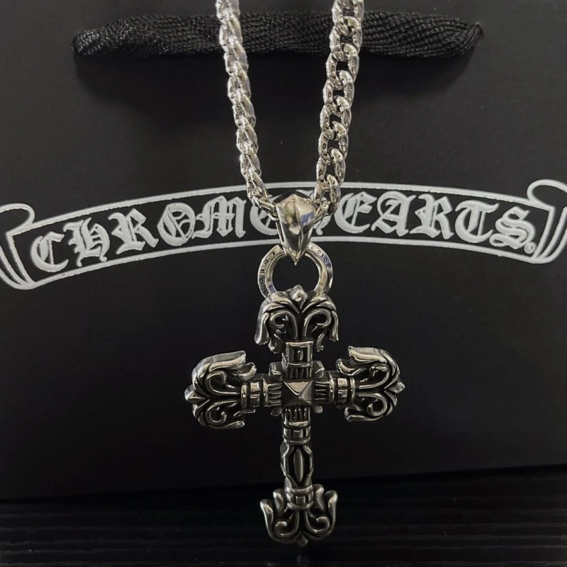 Bright Chrxmx Hxxrts Necklaces 298548