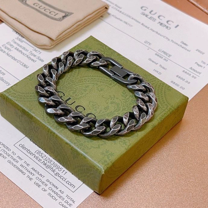 EyeCatching Gxccx Bracelets 304290