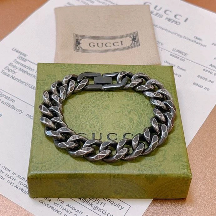 EyeCatching Gxccx Bracelets 304290