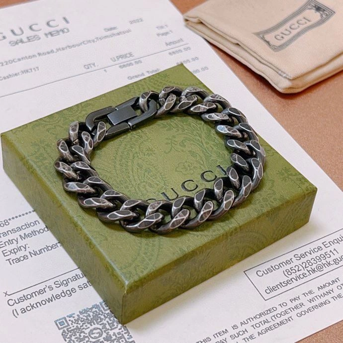EyeCatching Gxccx Bracelets 304290