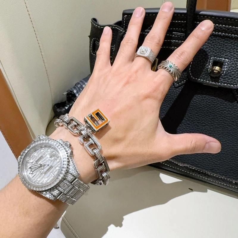 Stylish Gxccx Bracelets 304282