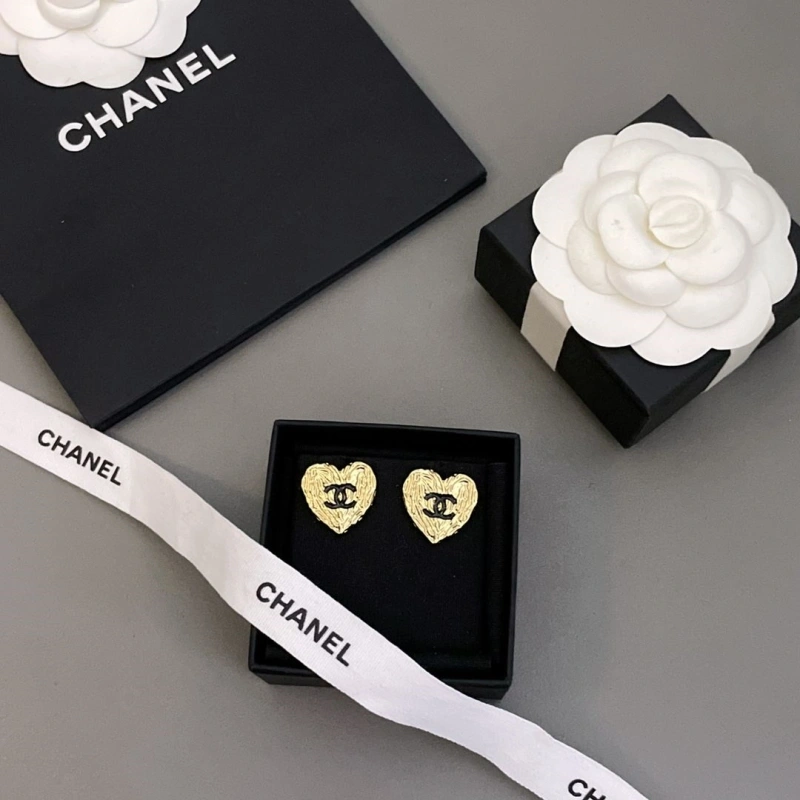Unique Chxnxl Earrings 290017