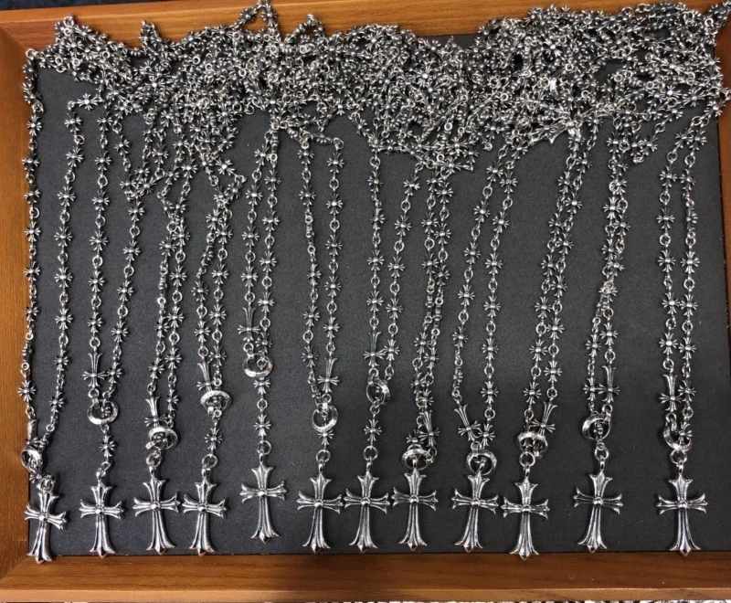 Chrxmx Hxxrts Necklaces Sophisticated 298530