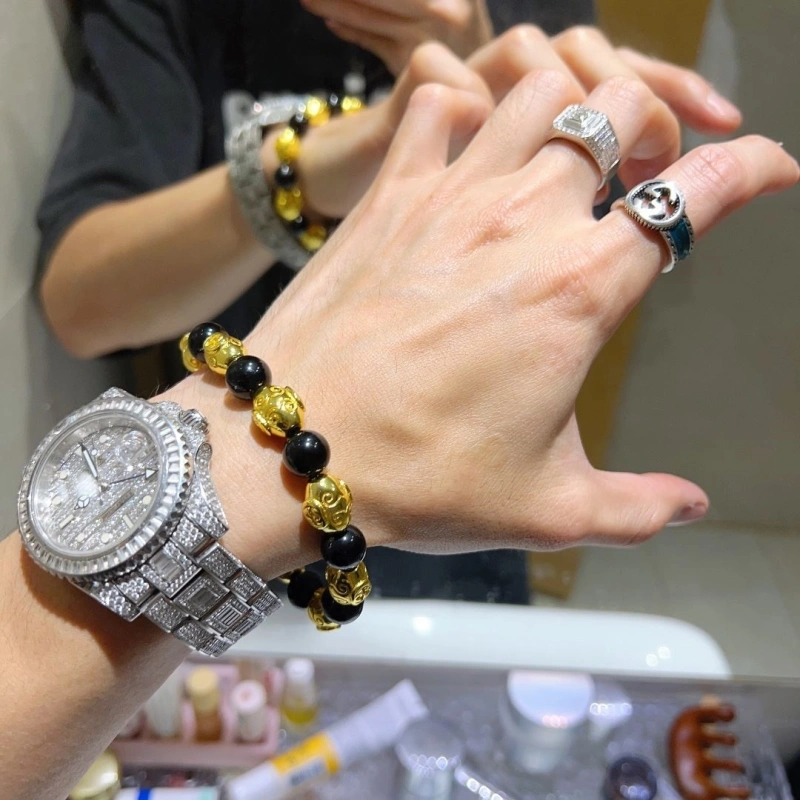 Refined Gxccx Bracelets 304281