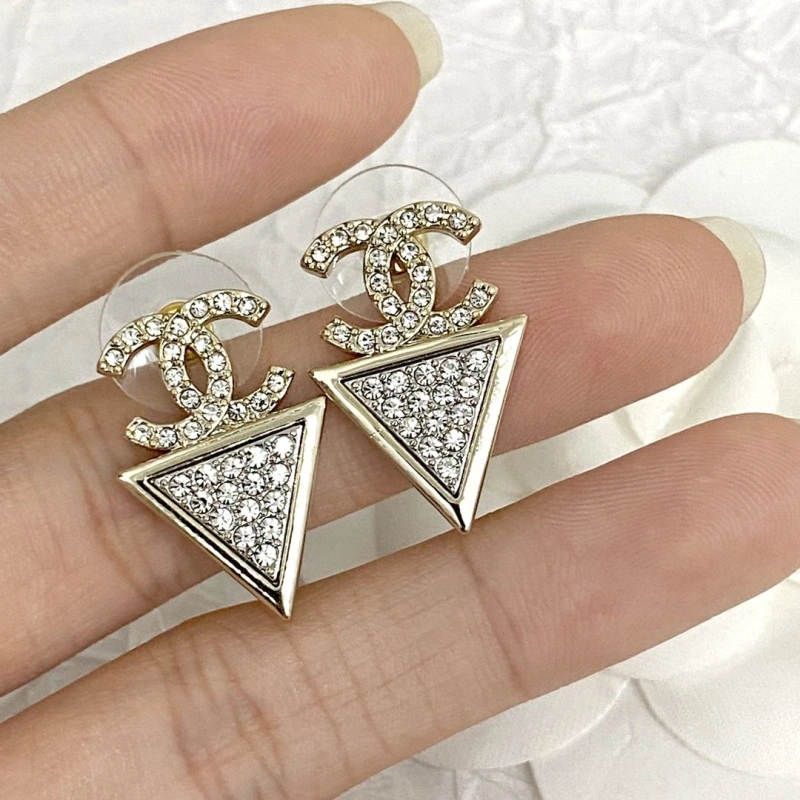 Cozy Chxnxl Earrings 289946