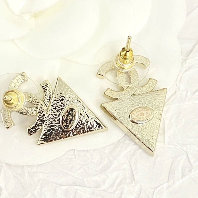 Cozy Chxnxl Earrings 289946
