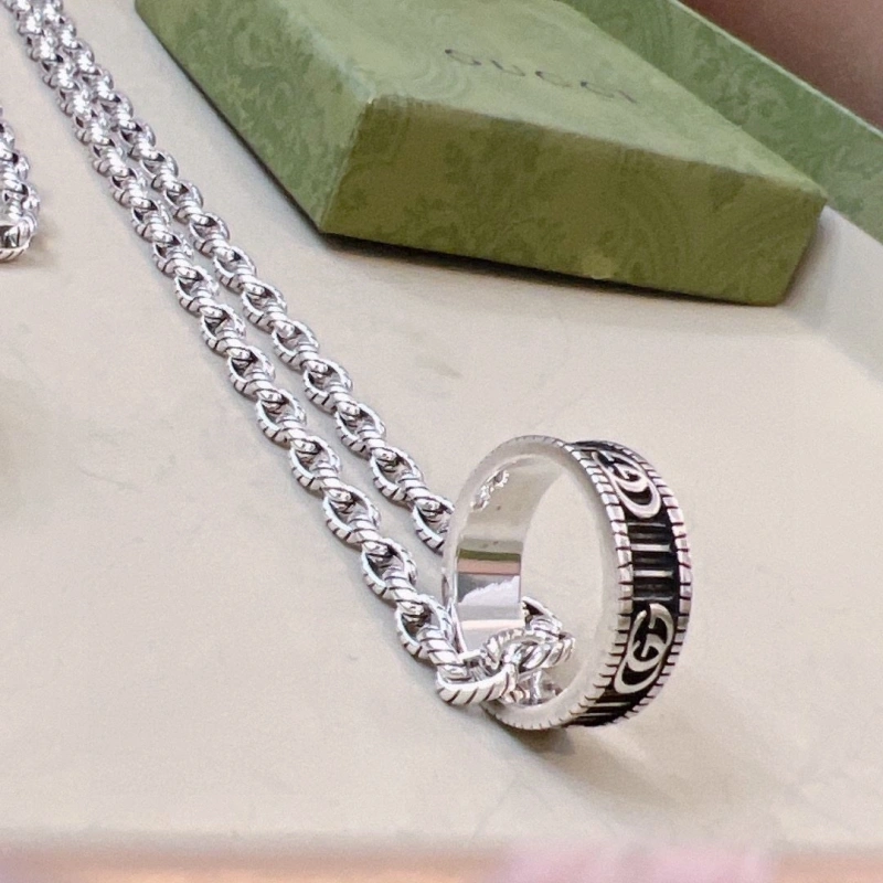 Gxccx Necklaces Sleek 303560