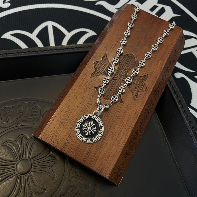 Chrxmx Hxxrts Necklaces Minimalist 298520