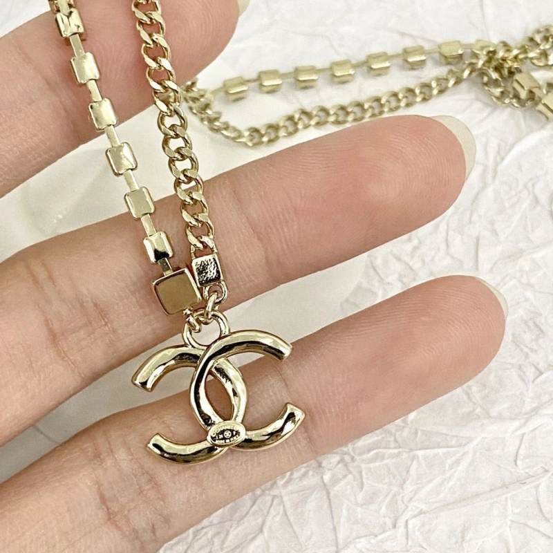 Bxlxnciaga Necklaces Breathable 282431