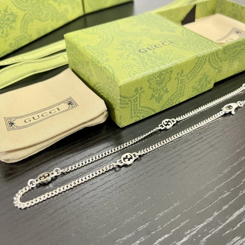 Elegant Gxccx Necklaces 303557