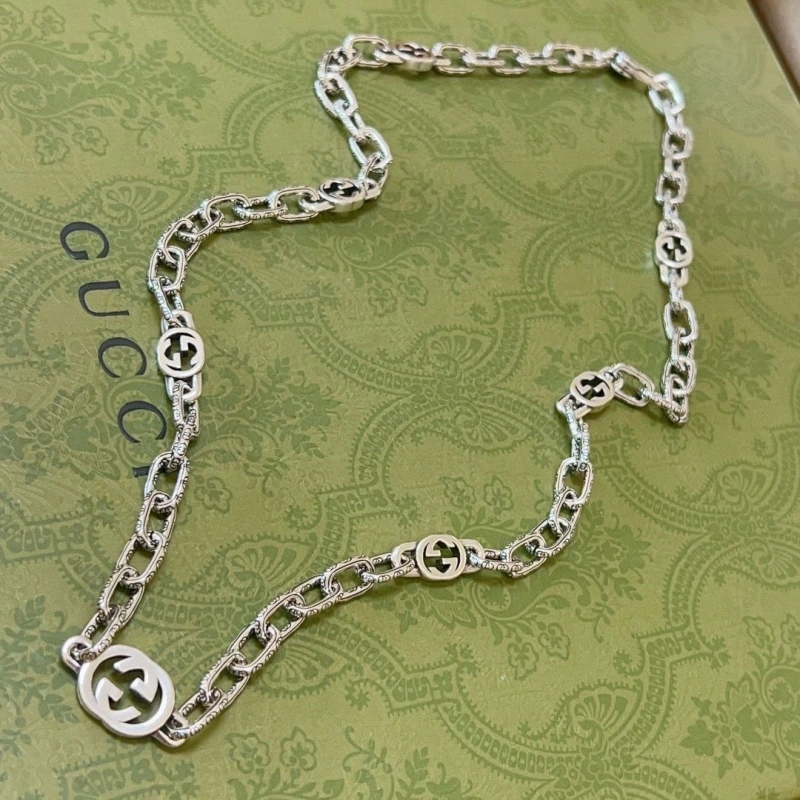 Gxccx Necklaces Affordable 303555