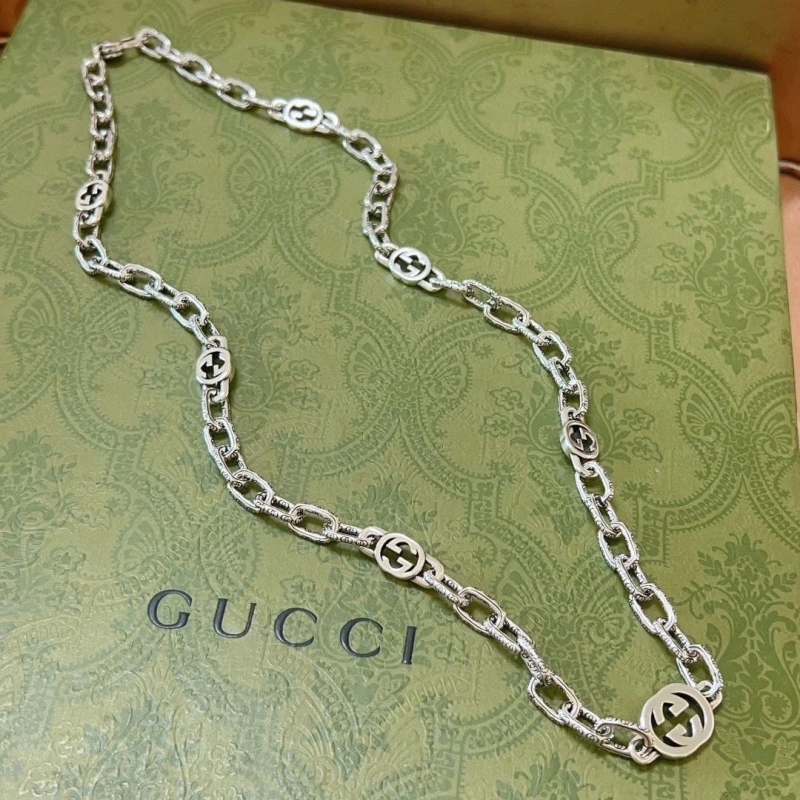 Gxccx Necklaces Affordable 303555