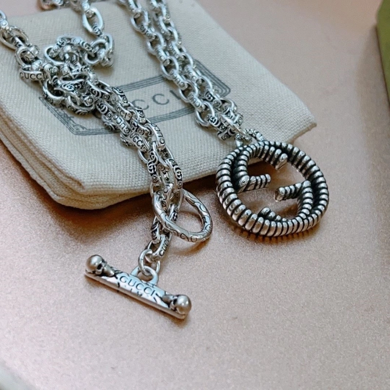 Fashionable Gxccx Necklaces 303549