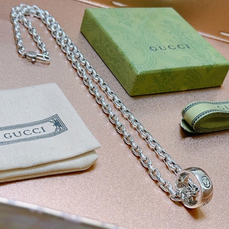 Fashionable Gxccx Necklaces 303547