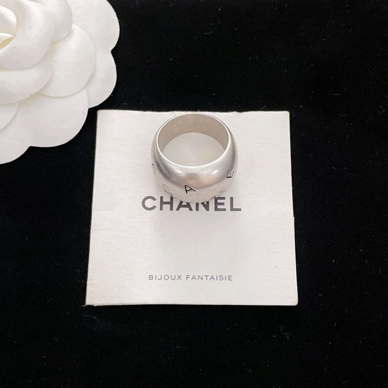 Comfortable Chxnxl Rings 289455