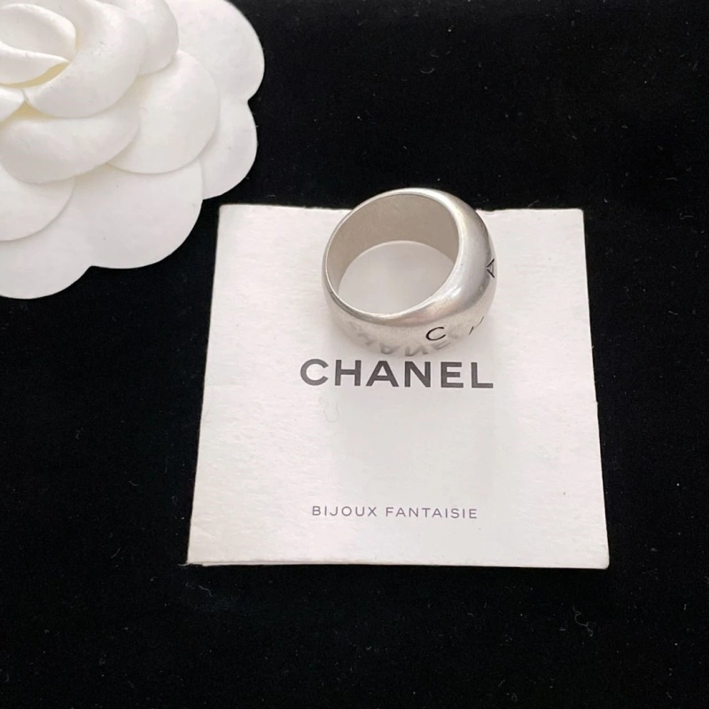 Comfortable Chxnxl Rings 289455