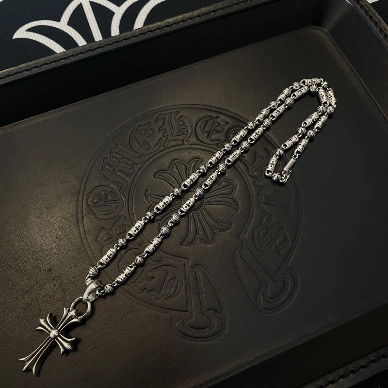 GoAnywhere Chrxmx Hxxrts Necklaces 298518