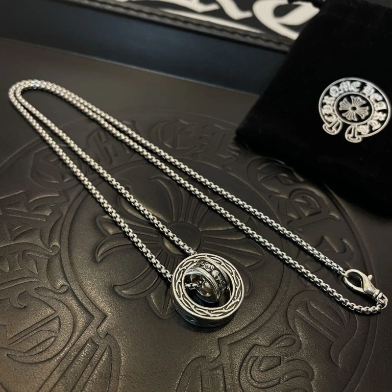 GoAnywhere Chrxmx Hxxrts Necklaces 298516