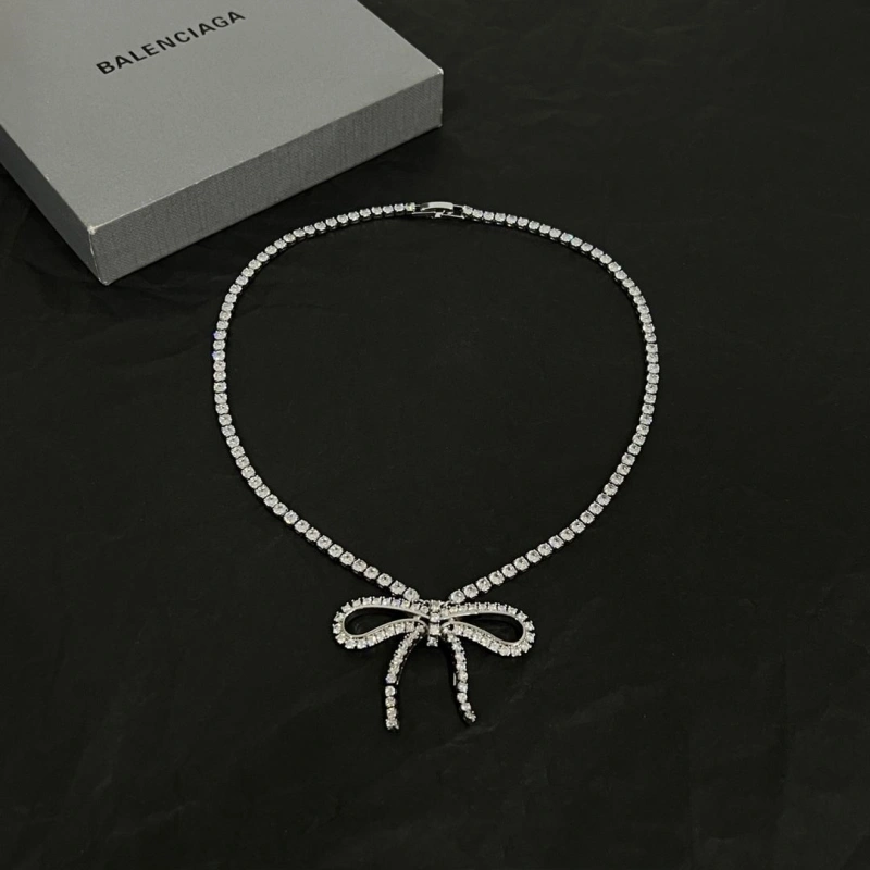 Classic Bxlxnciaga Necklaces 282423