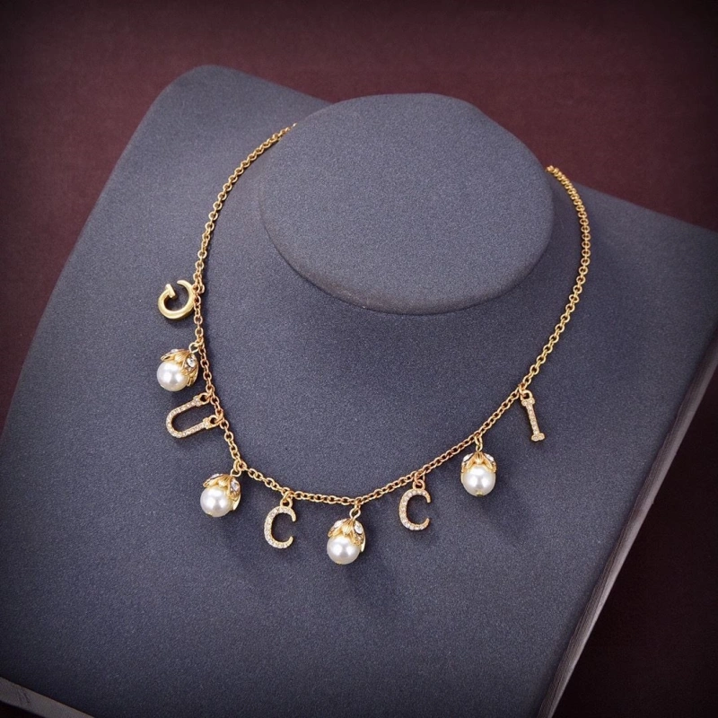 Vibrant Gxccx Necklaces 303538