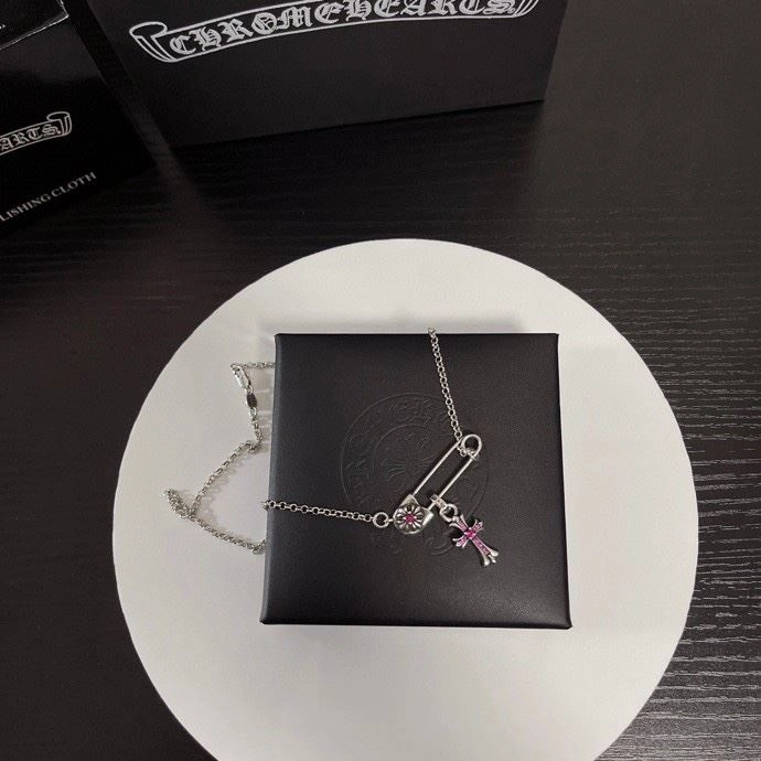 Chrxmx Hxxrts Necklaces Minimalist 298495