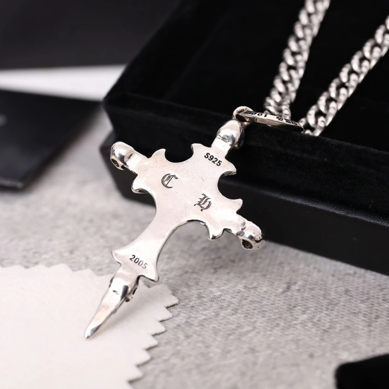 Chrxmx Hxxrts Necklaces Fashionable 298484