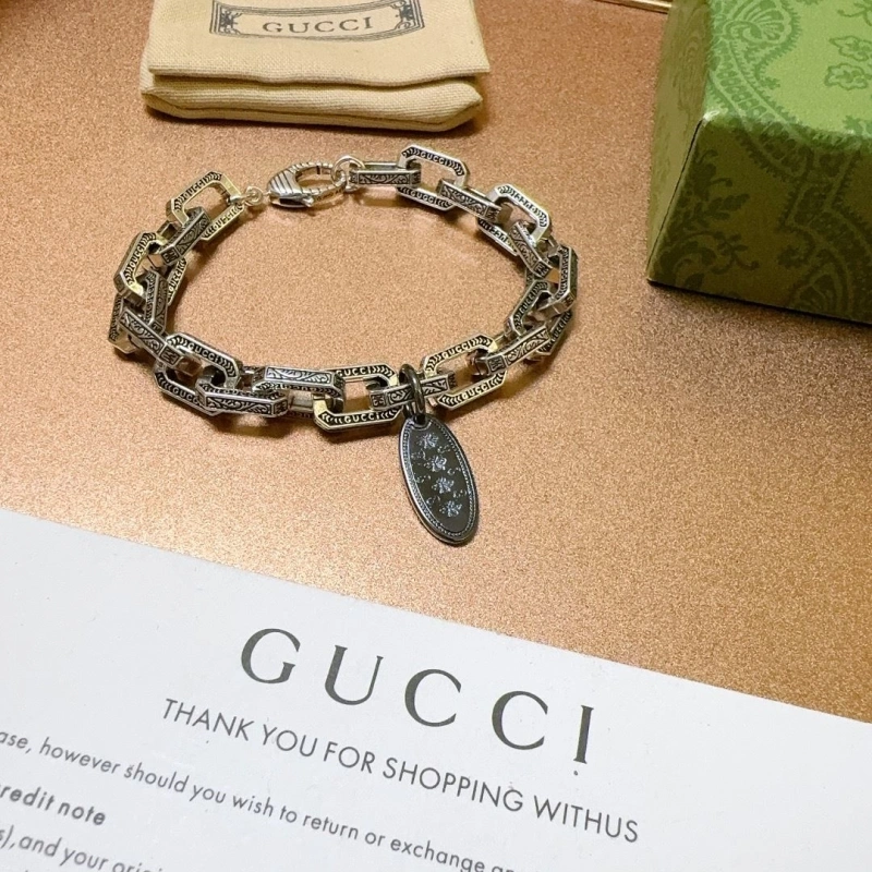 Stylish Gxccx Bracelets 304216
