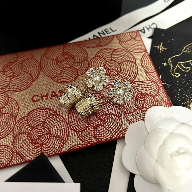 HighQuality Chxnxl Earrings 289923