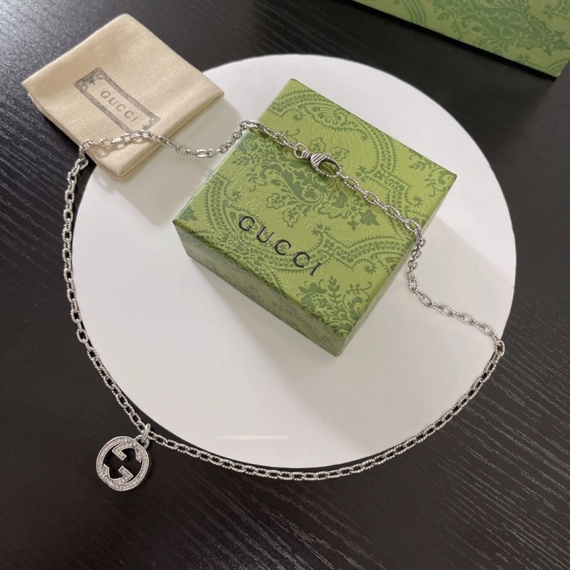 Efficient Gxccx Necklaces 303512
