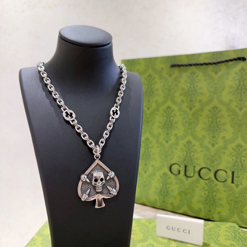 Versatile Gxccx Necklaces 303506