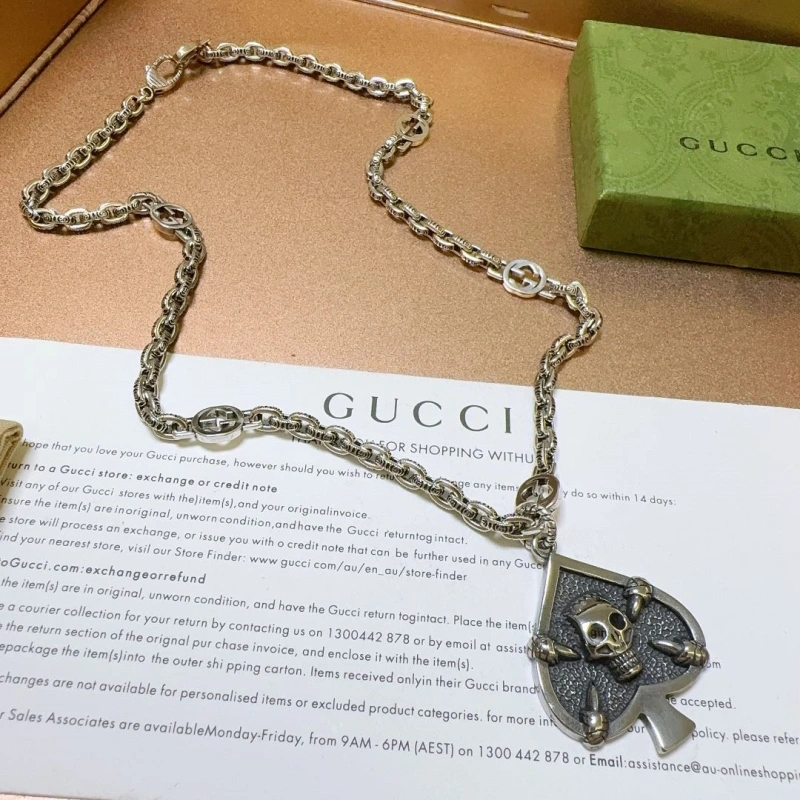 Versatile Gxccx Necklaces 303506