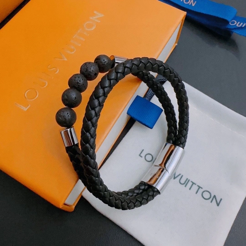 Durable LX Necklaces 309763
