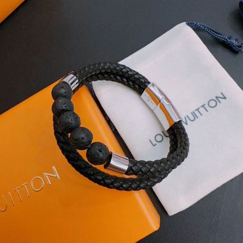 Durable LX Necklaces 309763