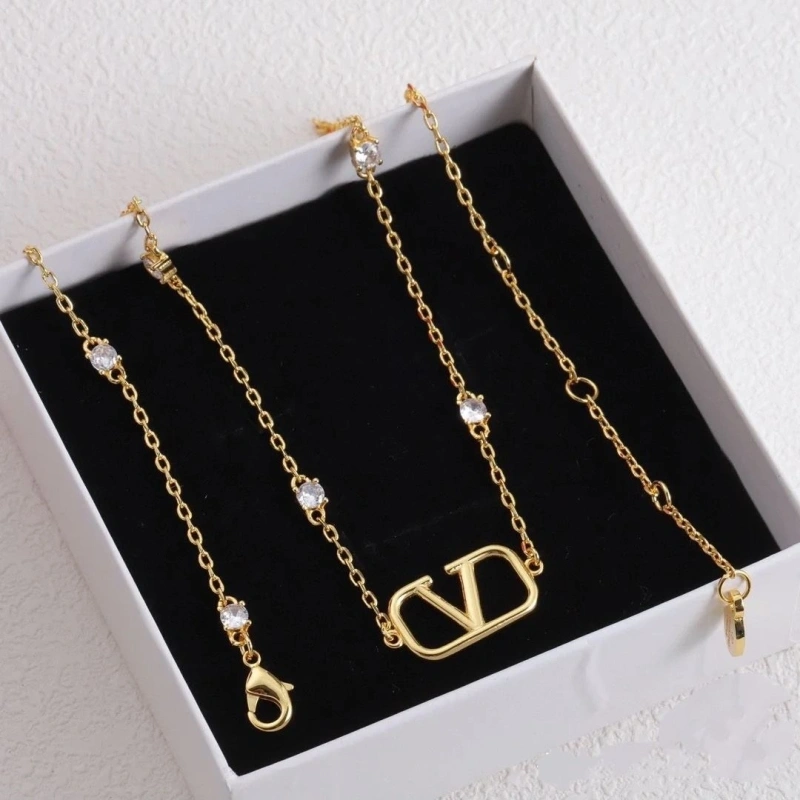 Bxlxnciaga Necklaces Cozy 282432
