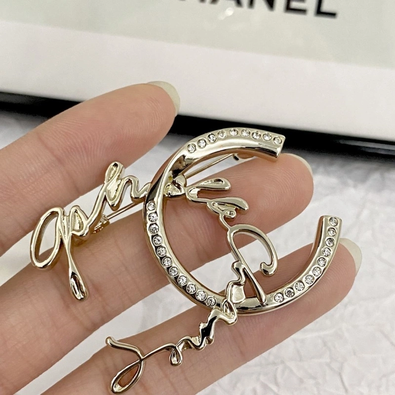 AllSeason Chxnxl Brooches 290520