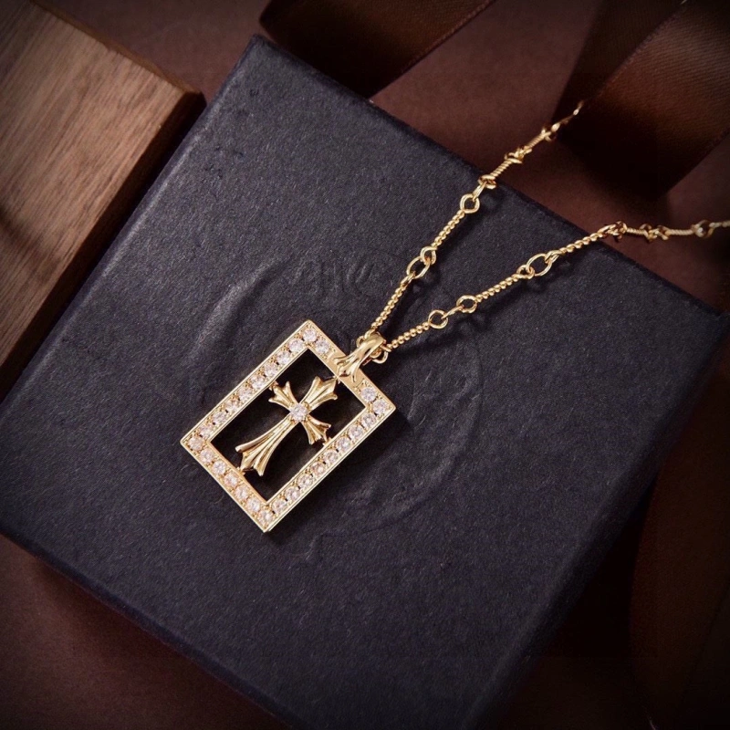 Comfortable Chrxmx Hxxrts Necklaces 298477