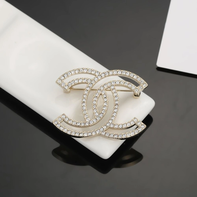 Chxnxl Brooches Bold 290518