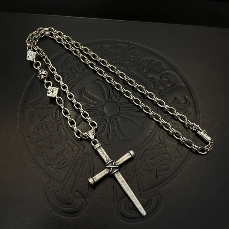 EasyMatch Chrxmx Hxxrts Necklaces 298476