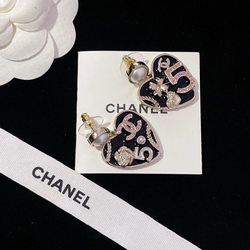 Efficient Chxnxl Earrings 289922
