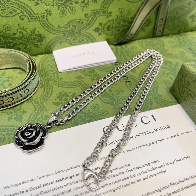 Stylish Gxccx Necklaces 303493