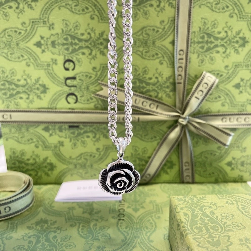 Stylish Gxccx Necklaces 303493