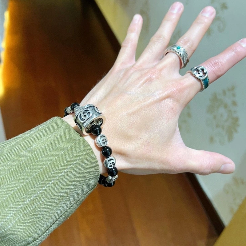 Fashionable Gxccx Bracelets 304209