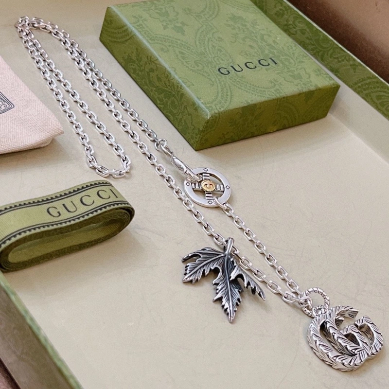 Stylish Gxccx Necklaces 303492