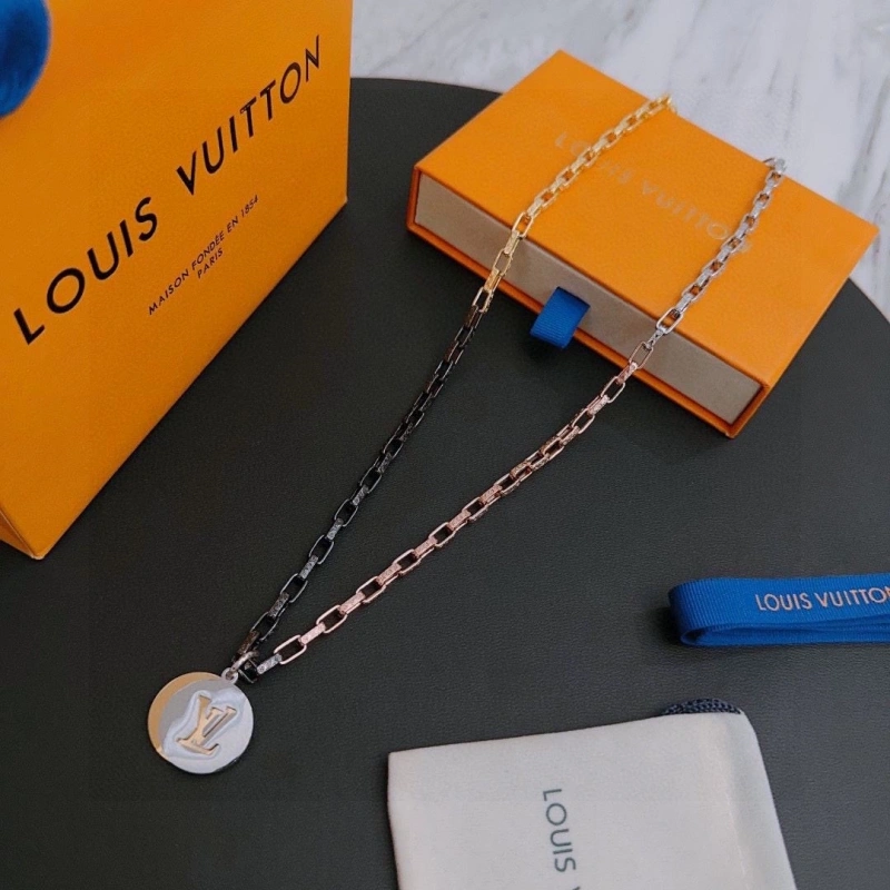Refined LX Necklaces 309737