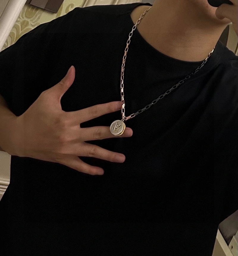 Refined LX Necklaces 309737