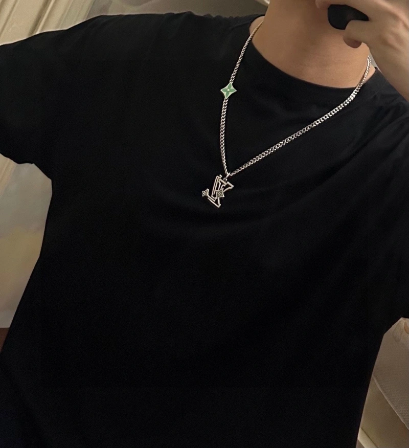 Sleek LX Necklaces 309740