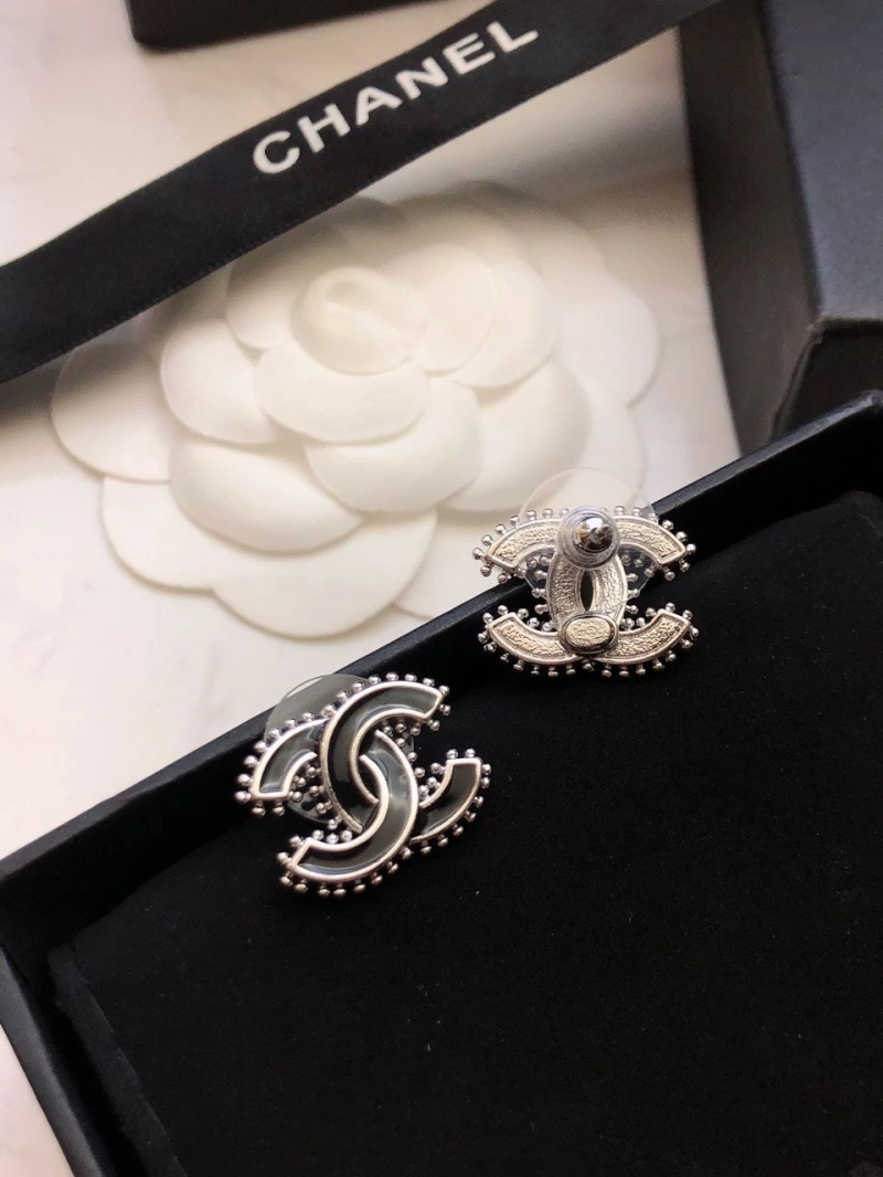Trendy Chxnxl Earrings 289915