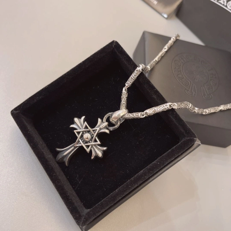 Chrxmx Hxxrts Necklaces Flexible 298466