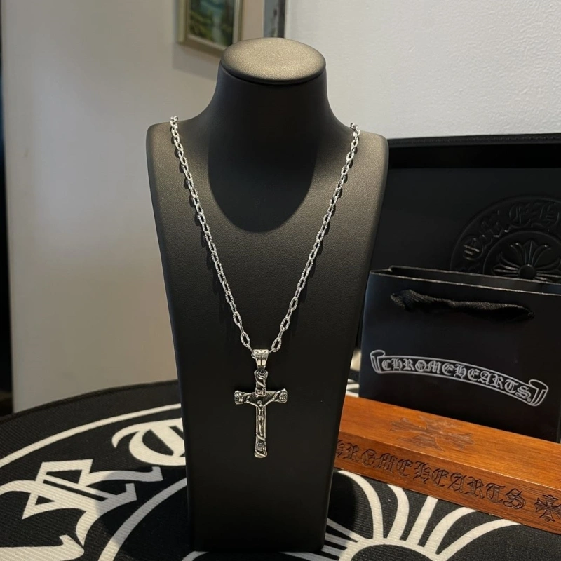 Chrxmx Hxxrts Necklaces Practical 298465